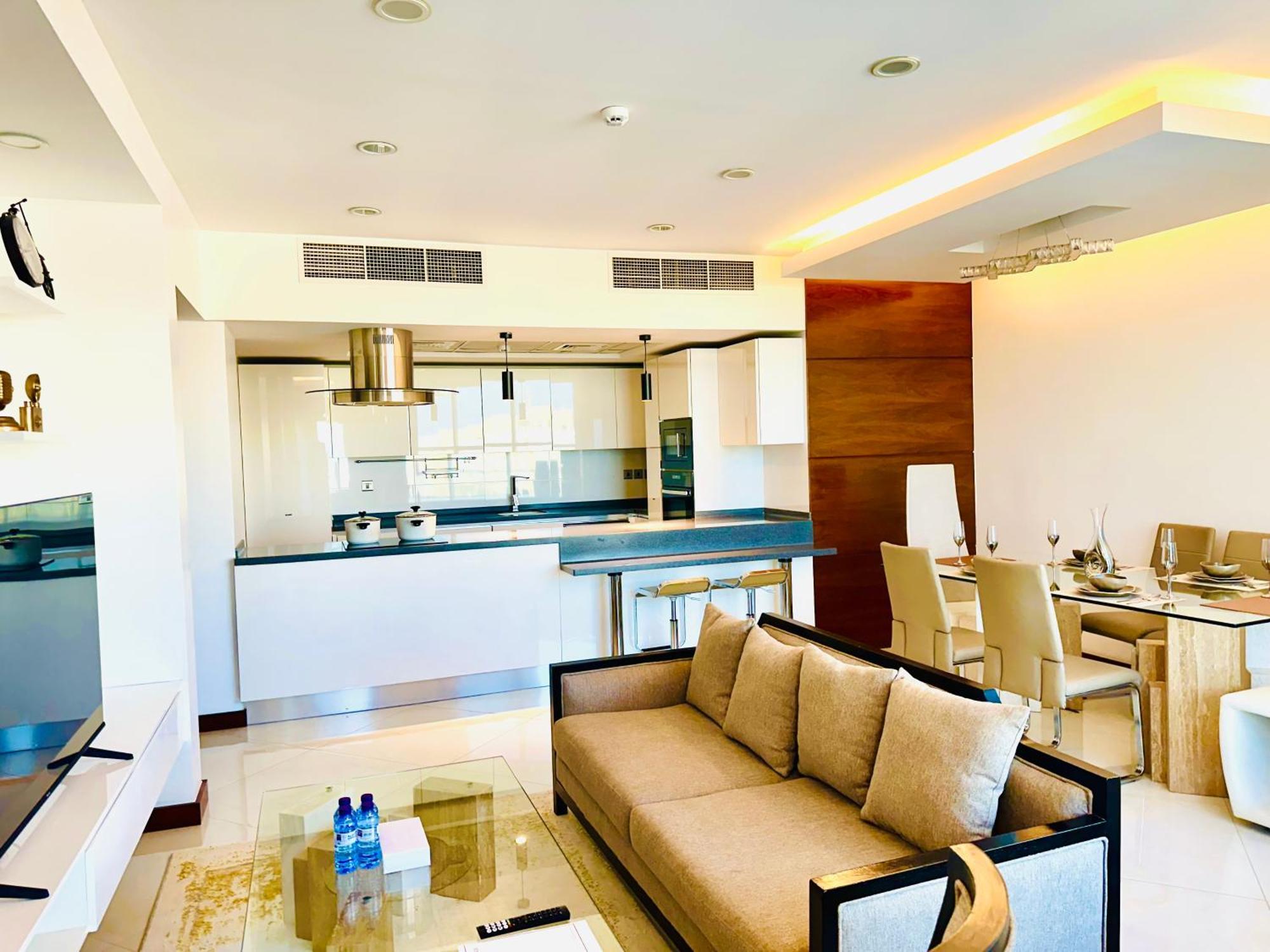 Saxophone Suites Al Al Muharraq Esterno foto